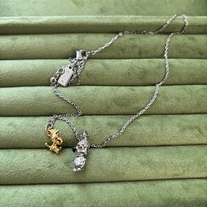 Nwot Kendra Scott Two-Tone Dog Charm Necklace in Silver and Gold